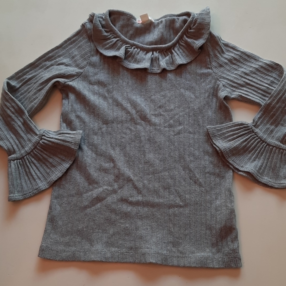 Crewcuts 10 gray ribbed long sleeve top with ruffle neckline